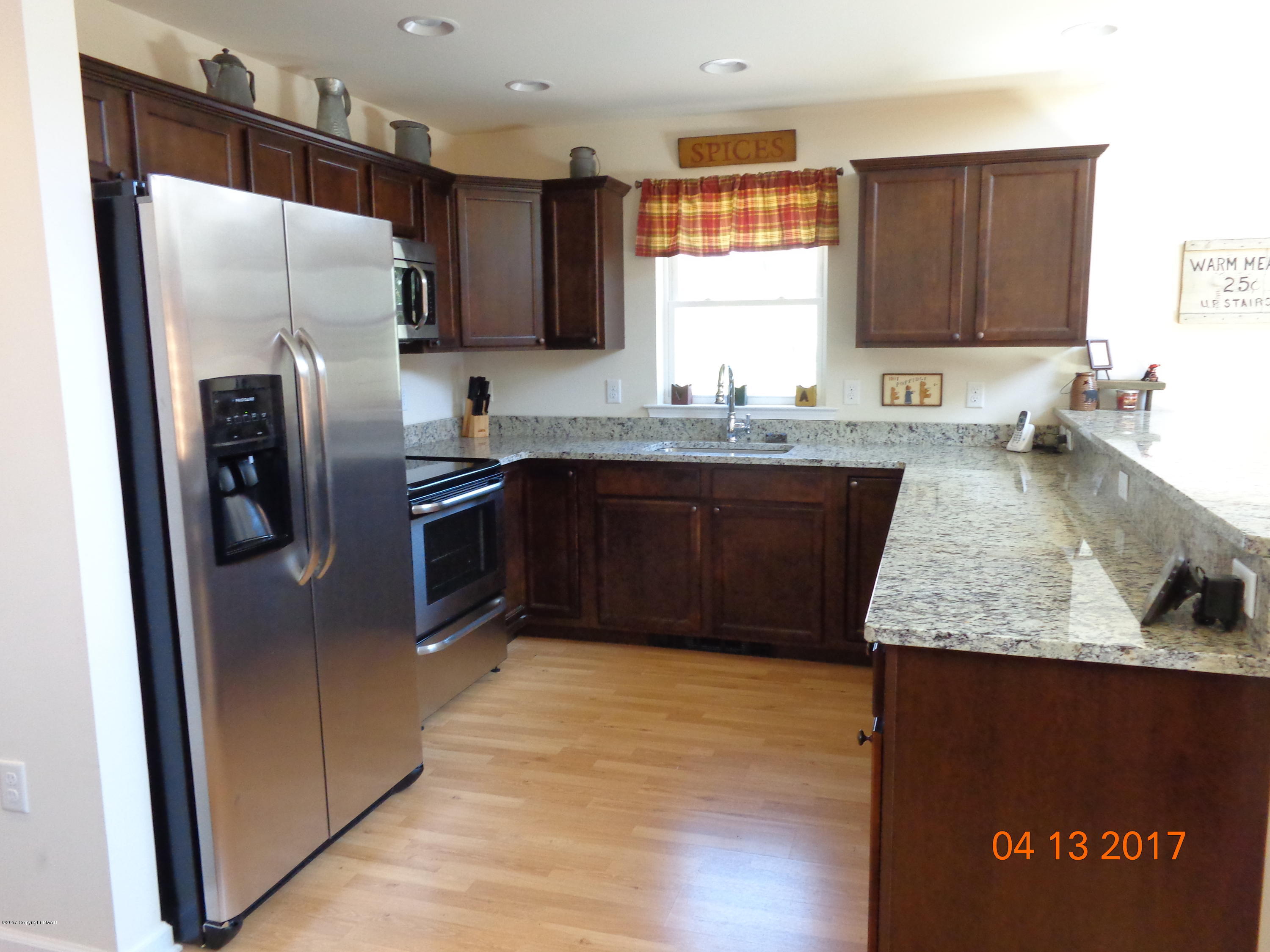 15 Algonkin Road Jim Thorpe, PA 18229 - Photo 18 of 53 Kitchen
