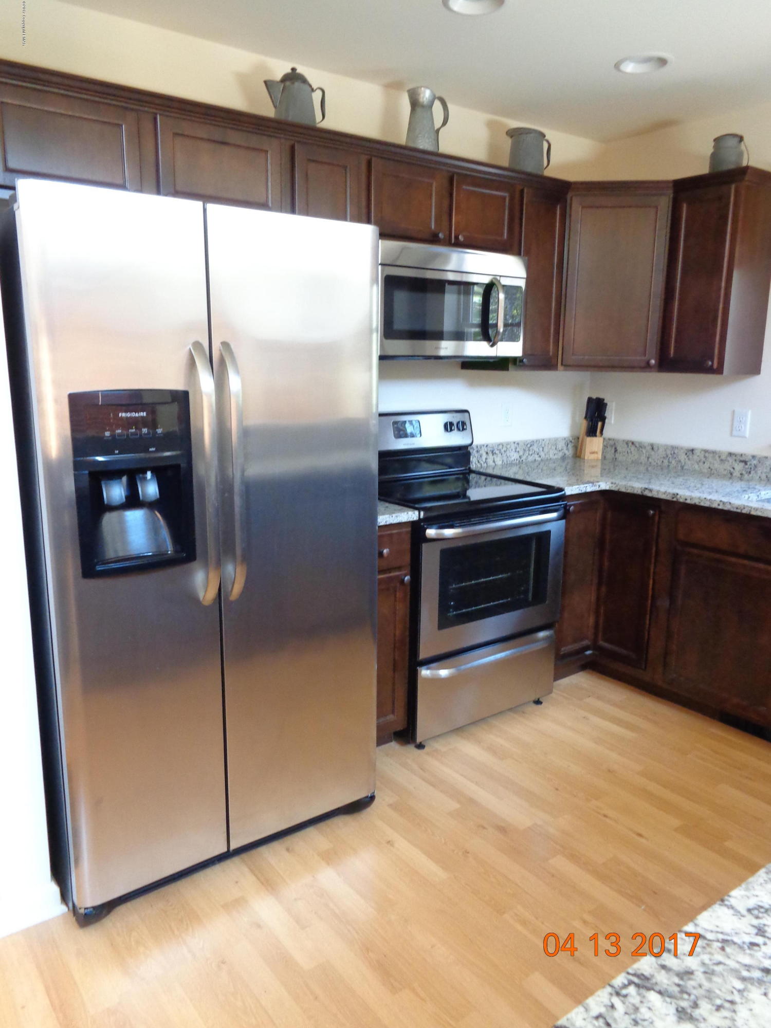 15 Algonkin Road Jim Thorpe, PA 18229 - Photo 20 of 53 All stainless appliances