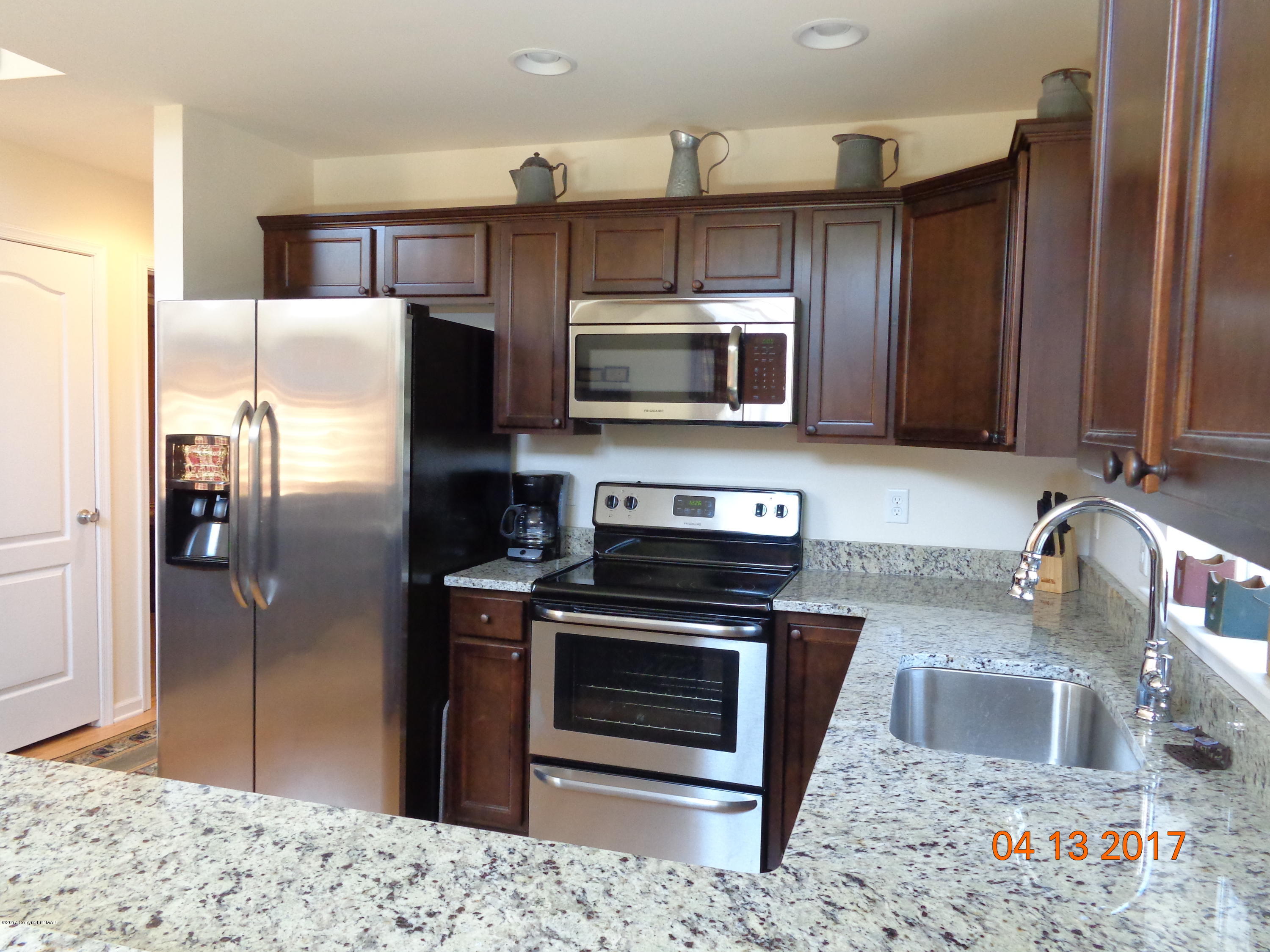 15 Algonkin Road Jim Thorpe, PA 18229 - Photo 22 of 53 Kitchen3