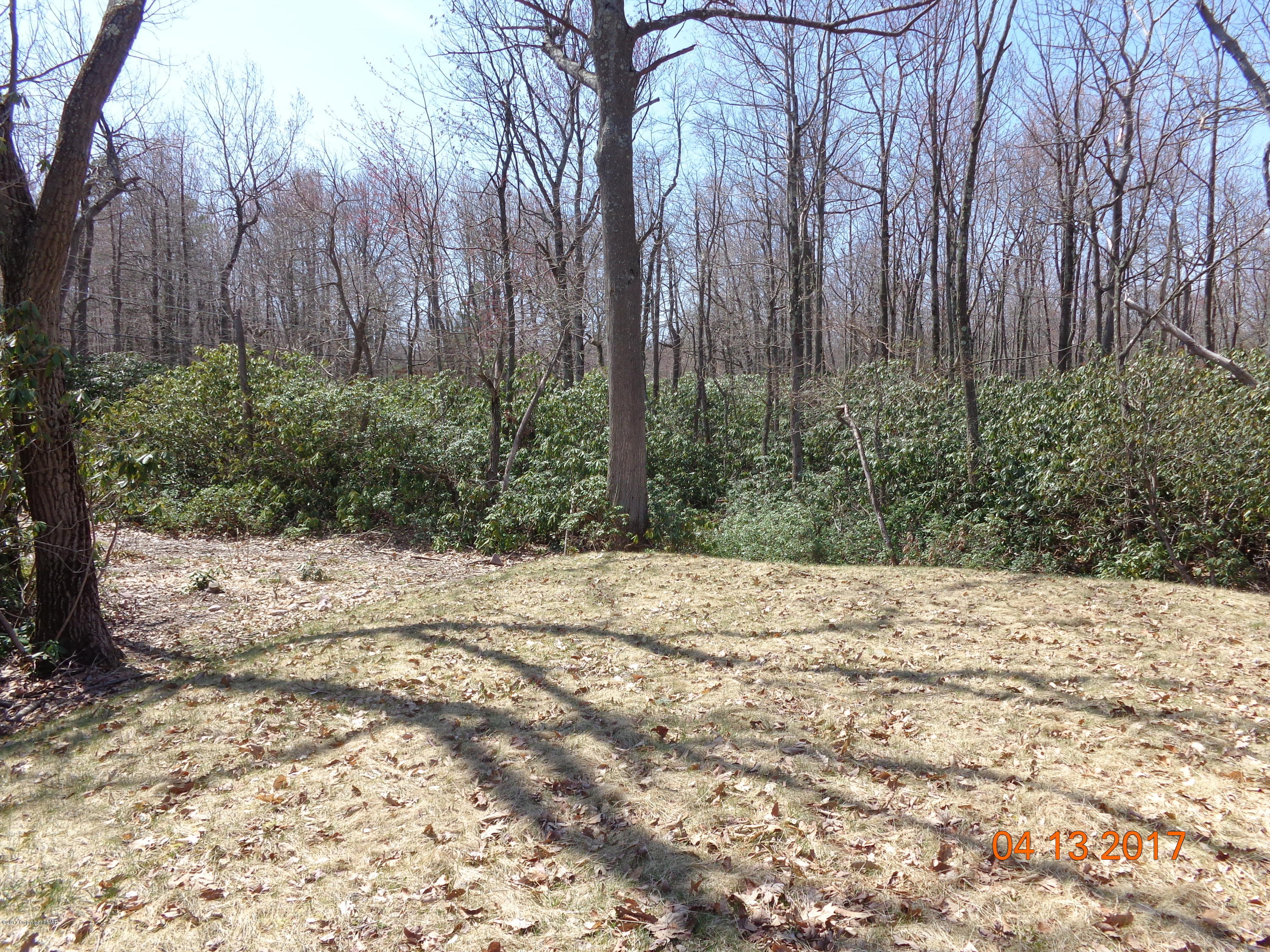15 Algonkin Road Jim Thorpe, PA 18229 - Photo 7 of 53 Front yard 1
