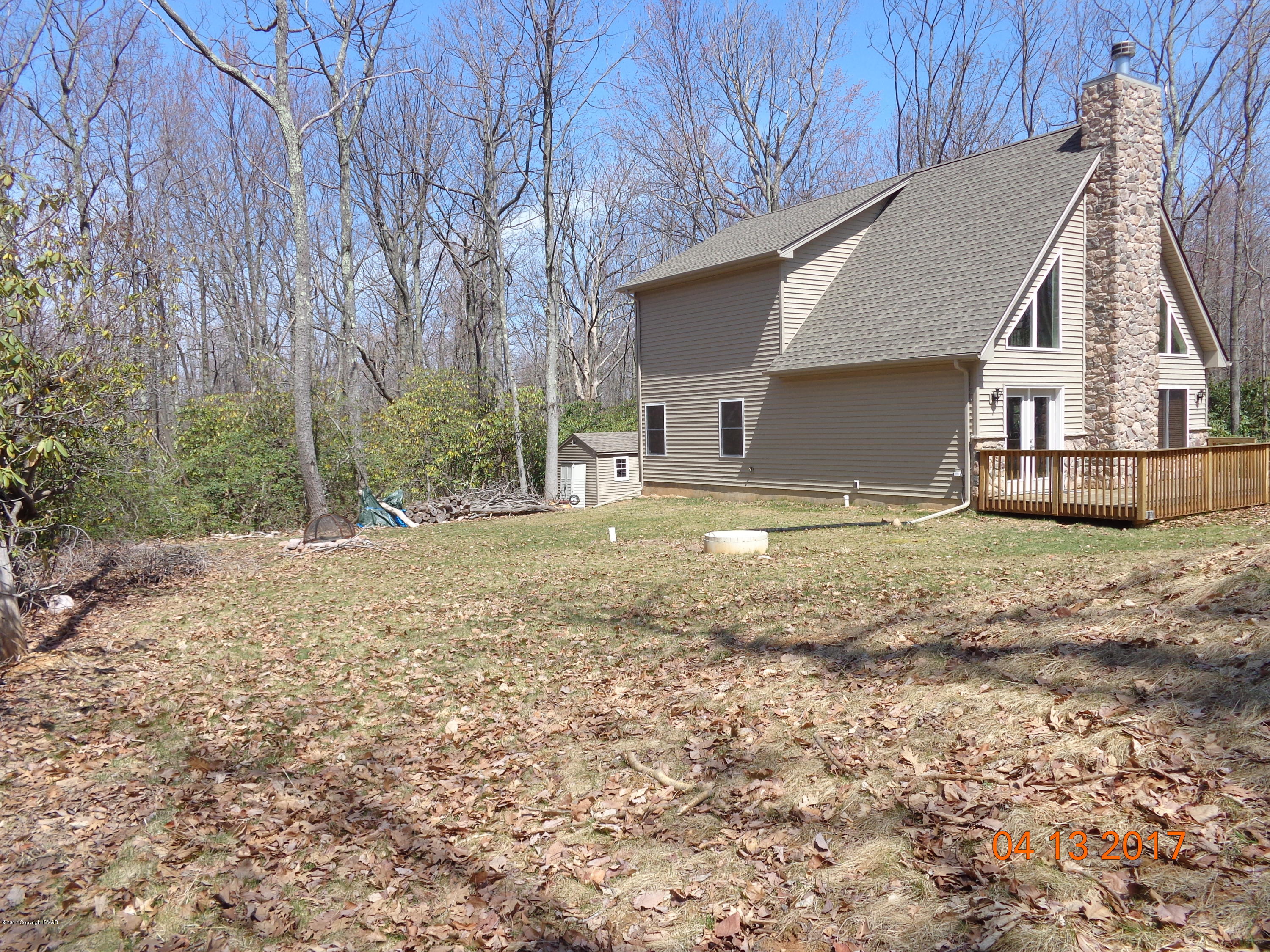 15 Algonkin Road Jim Thorpe, PA 18229 - Photo 9 of 53 Yard3