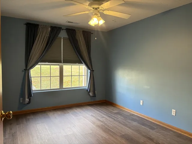 $1,700 | 955 Buckingham Drive, Unit 955, Sycamore, IL 60178