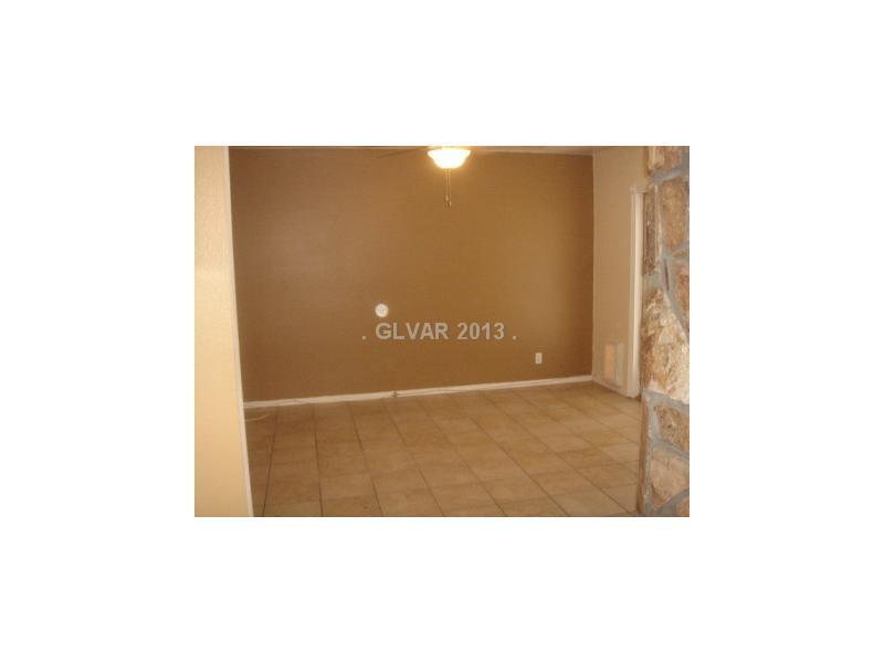 312 Huntly Road Las Vegas, NV 89145 - Photo 5 of 21 Dining Room.