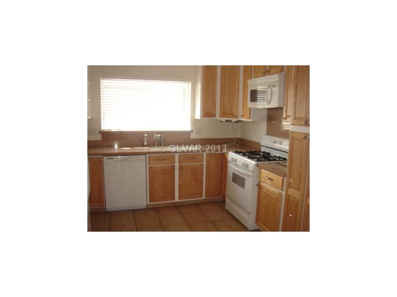 312 Huntly Road Las Vegas, NV 89145 - Photo 10 of 21 Kitchen.