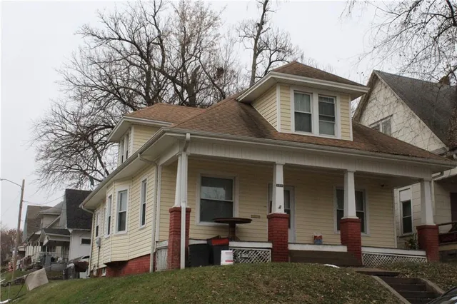 $170,000 | 2201 South 14th Street, St. Joseph, MO 64503
