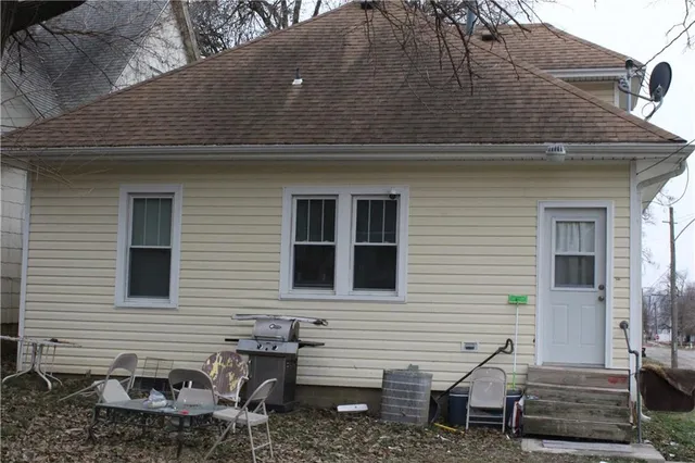 $170,000 | 2201 South 14th Street, St. Joseph, MO 64503