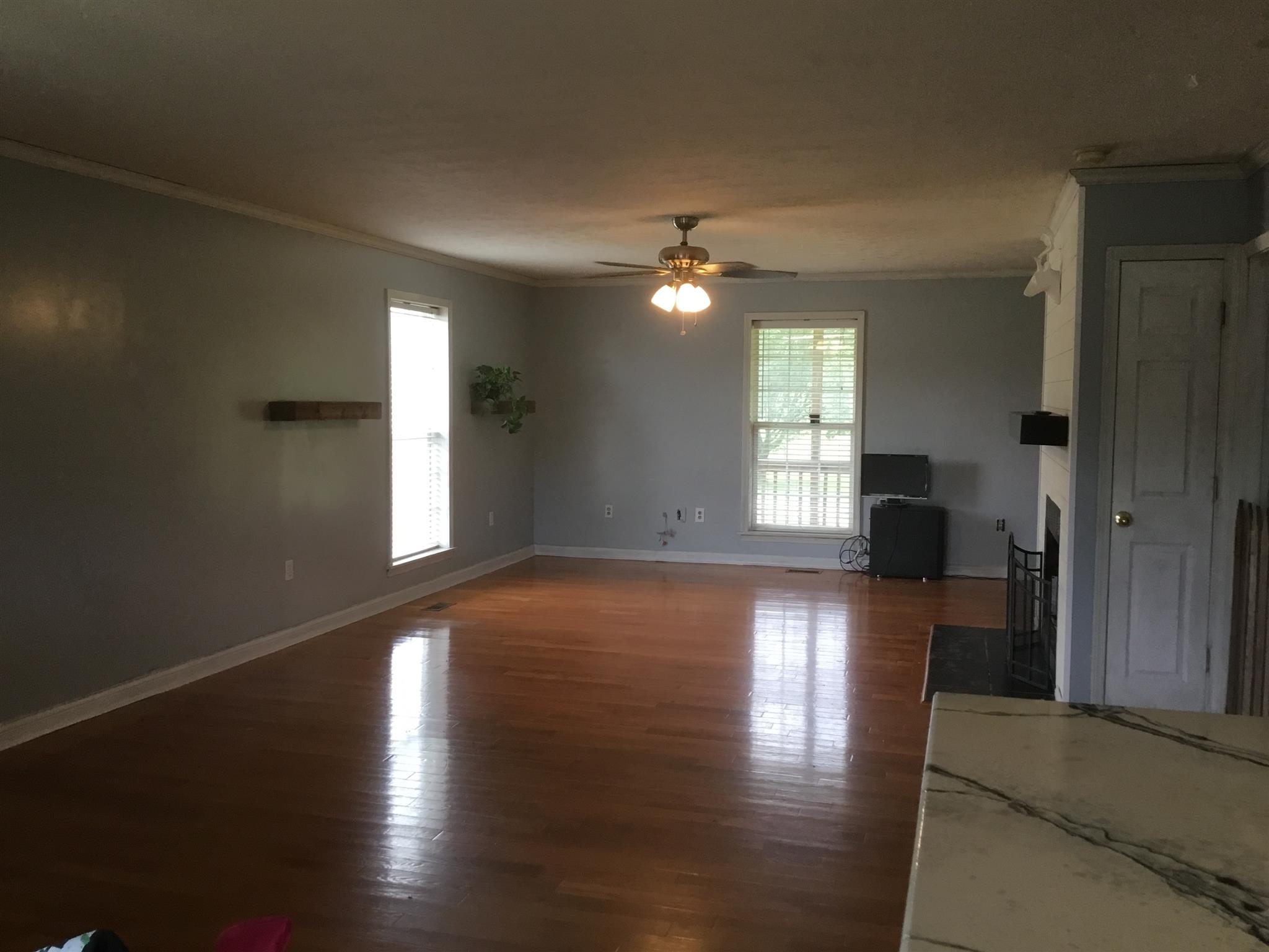 305 Tom Link Road Cottontown, TN 37048 - Photo 8 of 22 Open living room