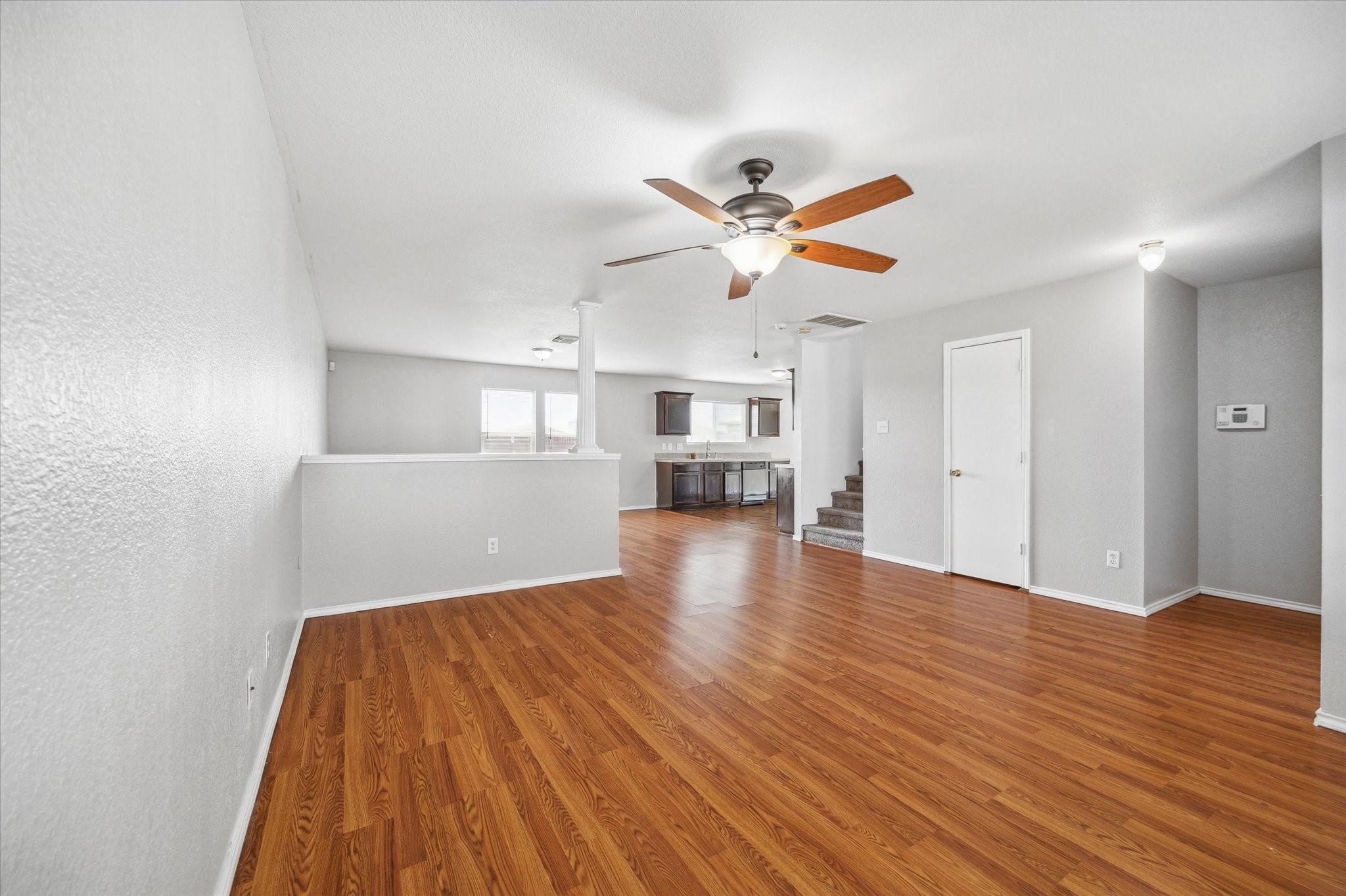2218 Heath Ridge Lane Rosenberg, TX 77469 - Photo 6 of 14 Large living space leading to breakfast area and kitchen