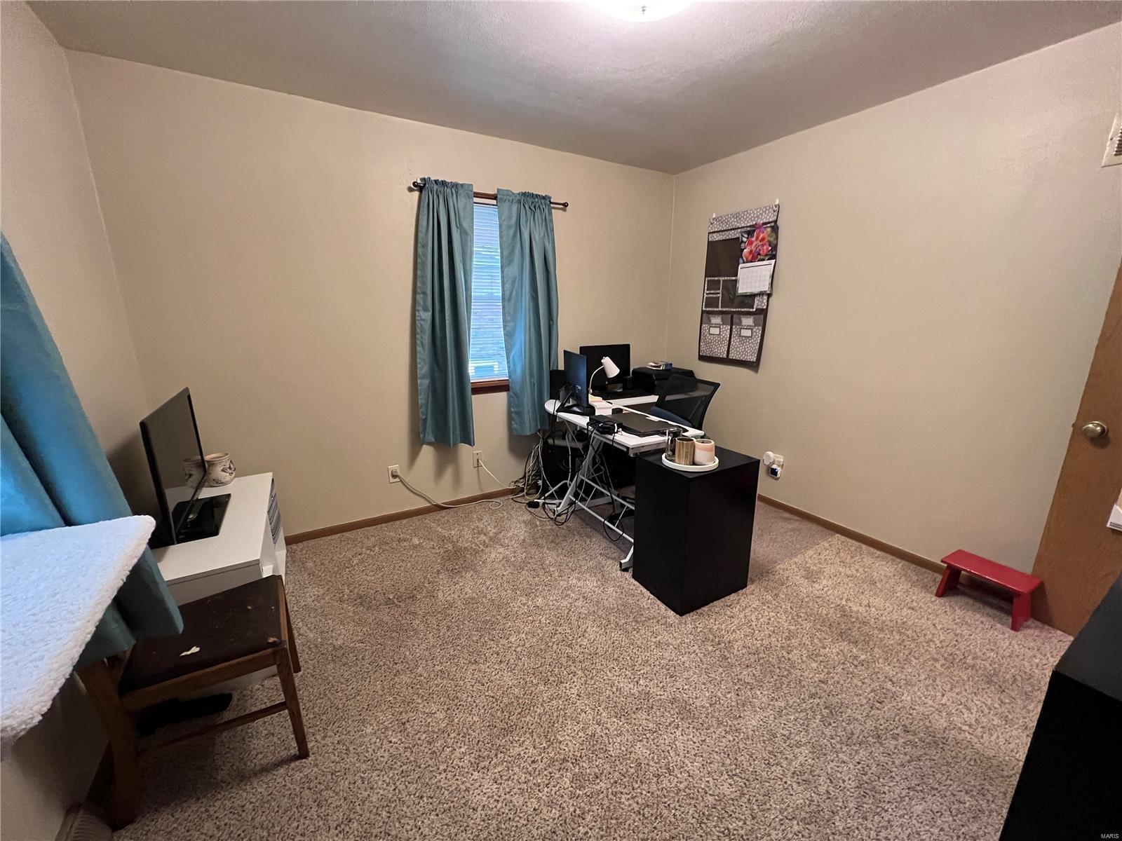 519 Sullivan Street East Alton, IL 62024 - Photo 16 of 28