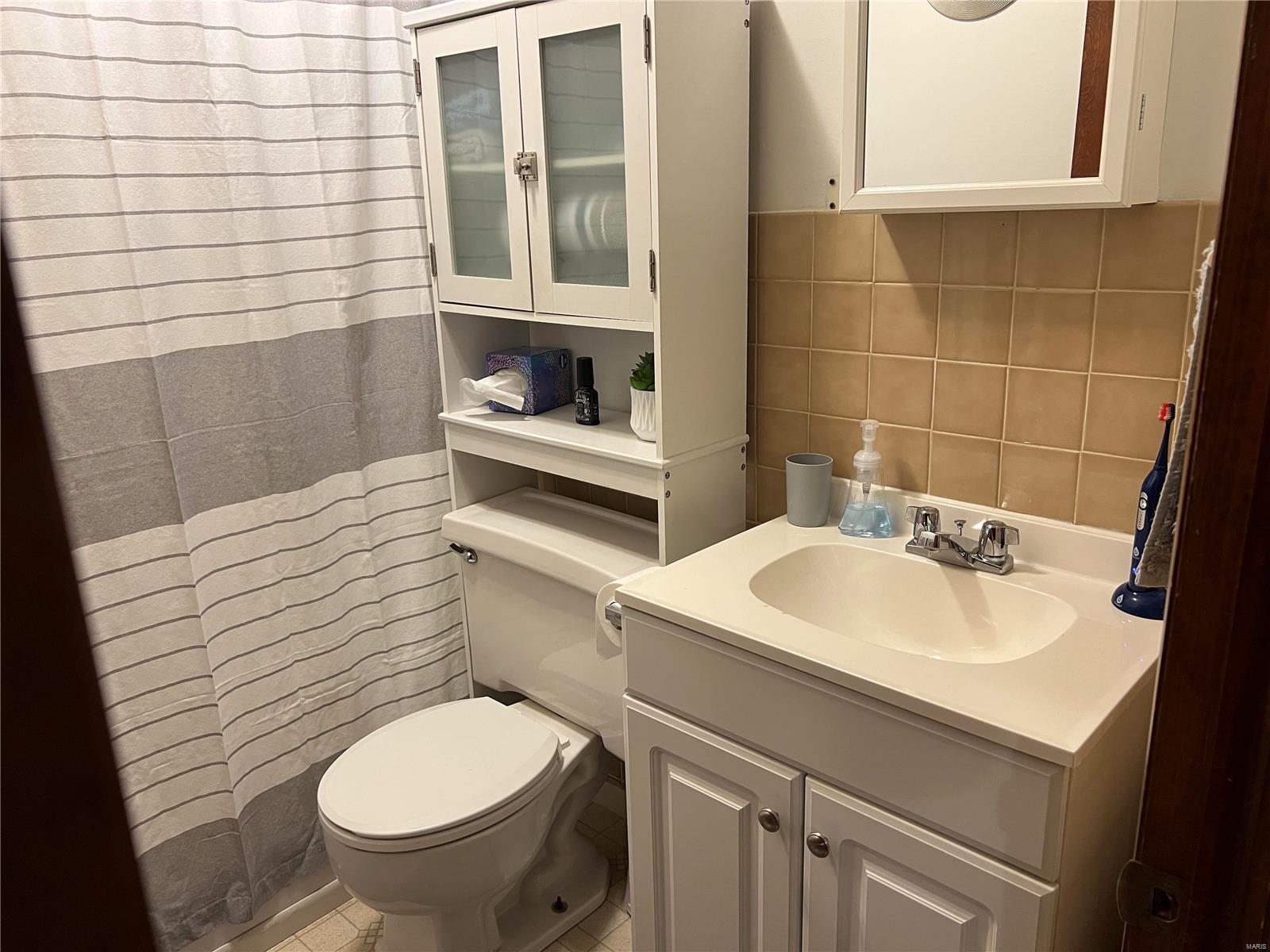 519 Sullivan Street East Alton, IL 62024 - Photo 25 of 28