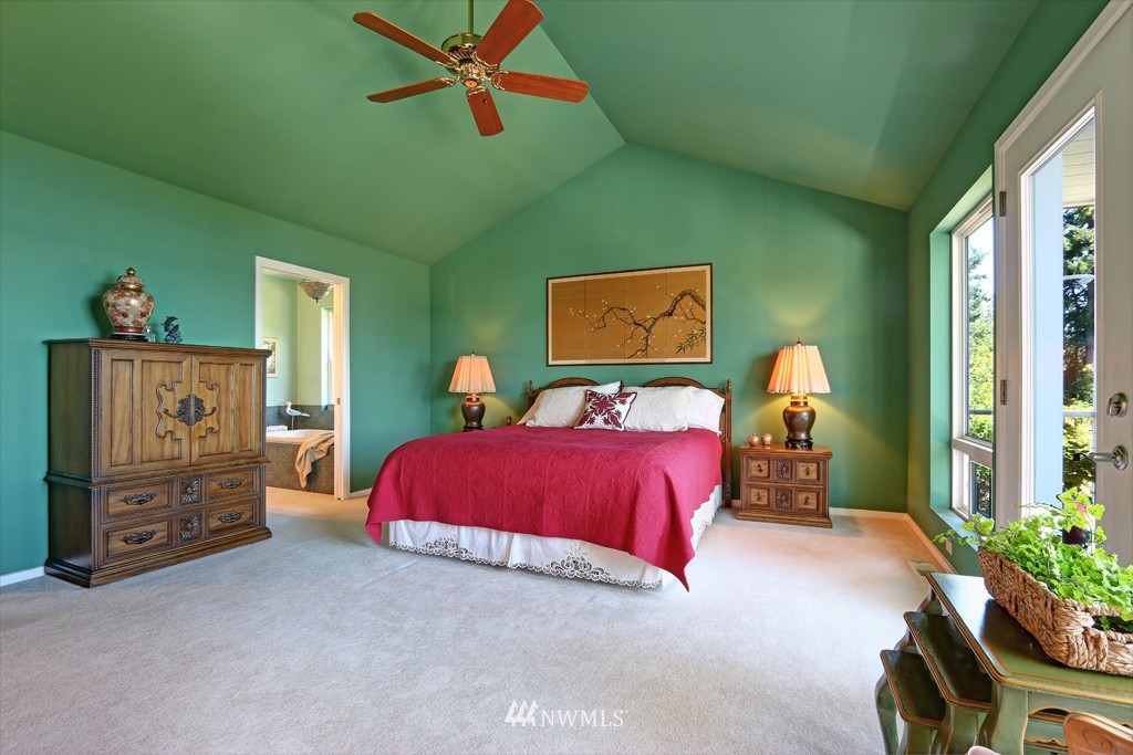 21316 President Point Road Northeast Kingston, WA 98346 - Photo 13 of 25 Gallery Image 13