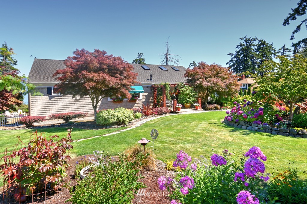 21316 President Point Road Northeast Kingston, WA 98346 - Photo 21 of 25 Gallery Image 21