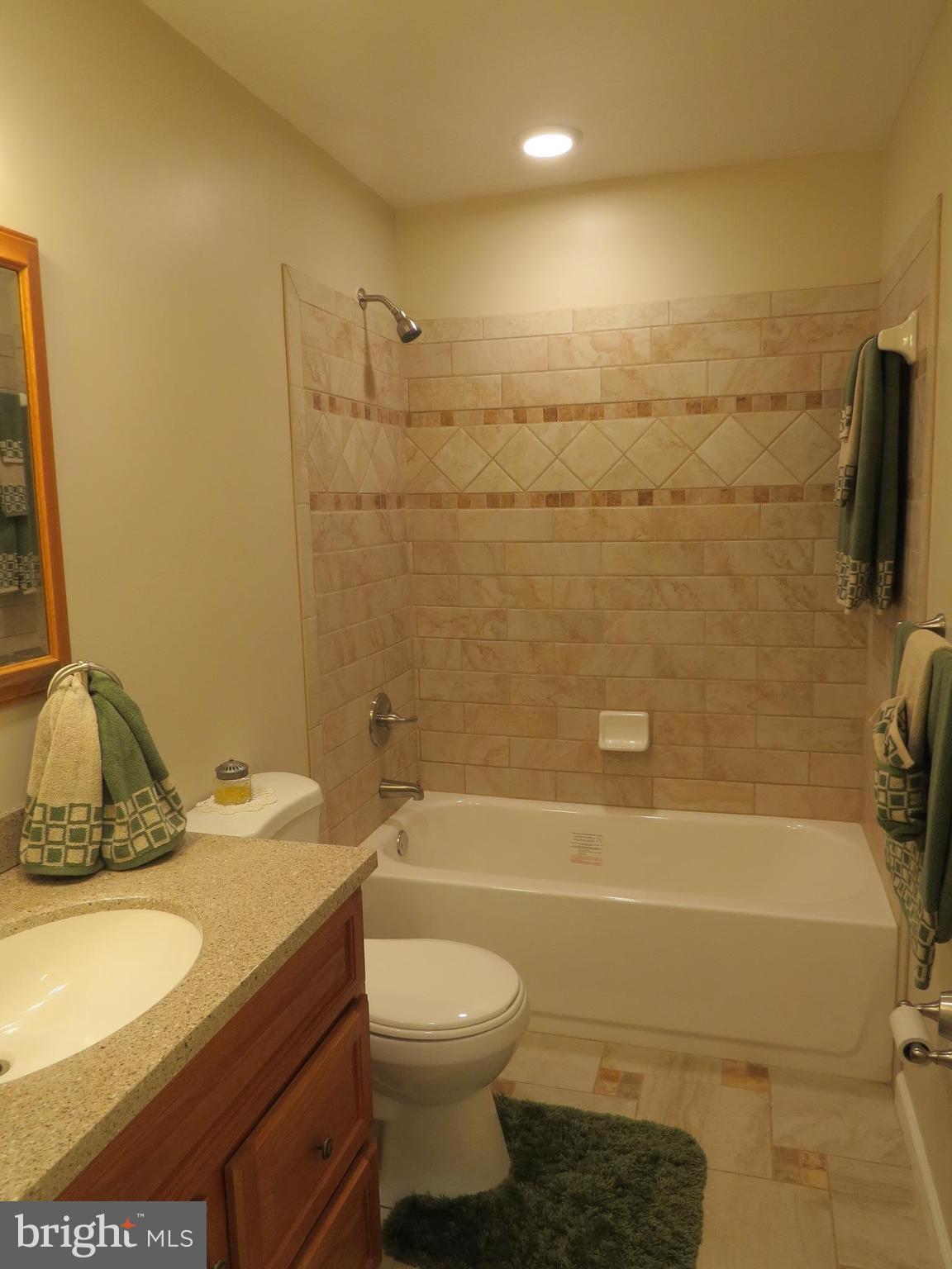 1614 Marlboro Road Edgewater, MD 21037 - Photo 2 of 15 Bath