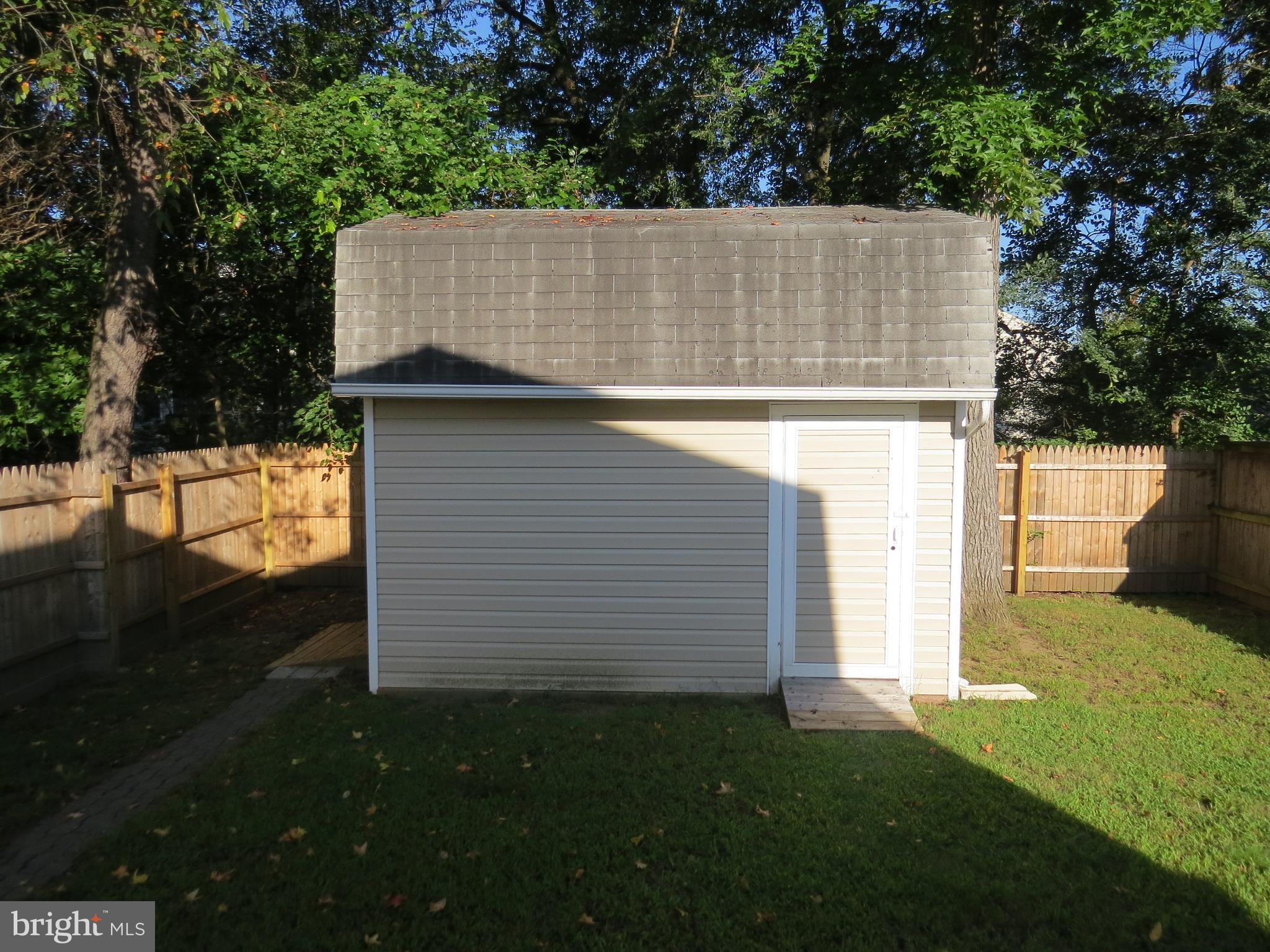 1614 Marlboro Road Edgewater, MD 21037 - Photo 11 of 15 Exterior (General)