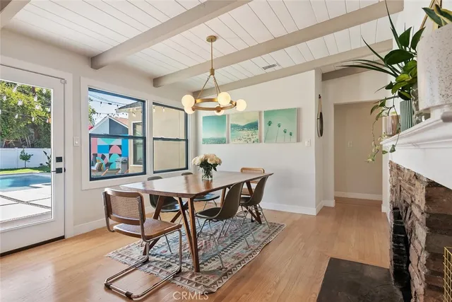 $1,295,000 | 6554 Colbath Avenue, Valley Glen, CA 91401