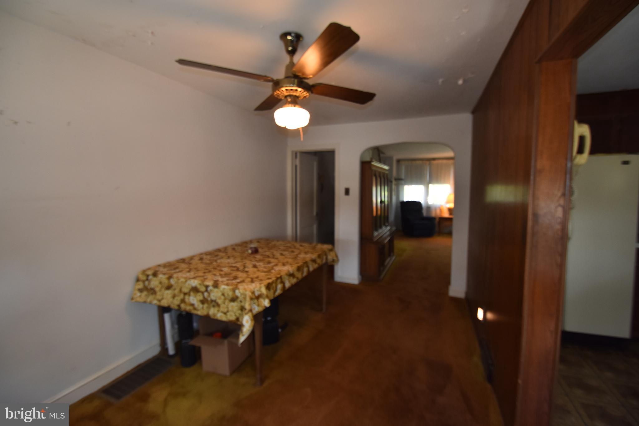 28 Ashbourne Road Darby, PA 19023 - Photo 9 of 22 Dining Room w/ceiling fan