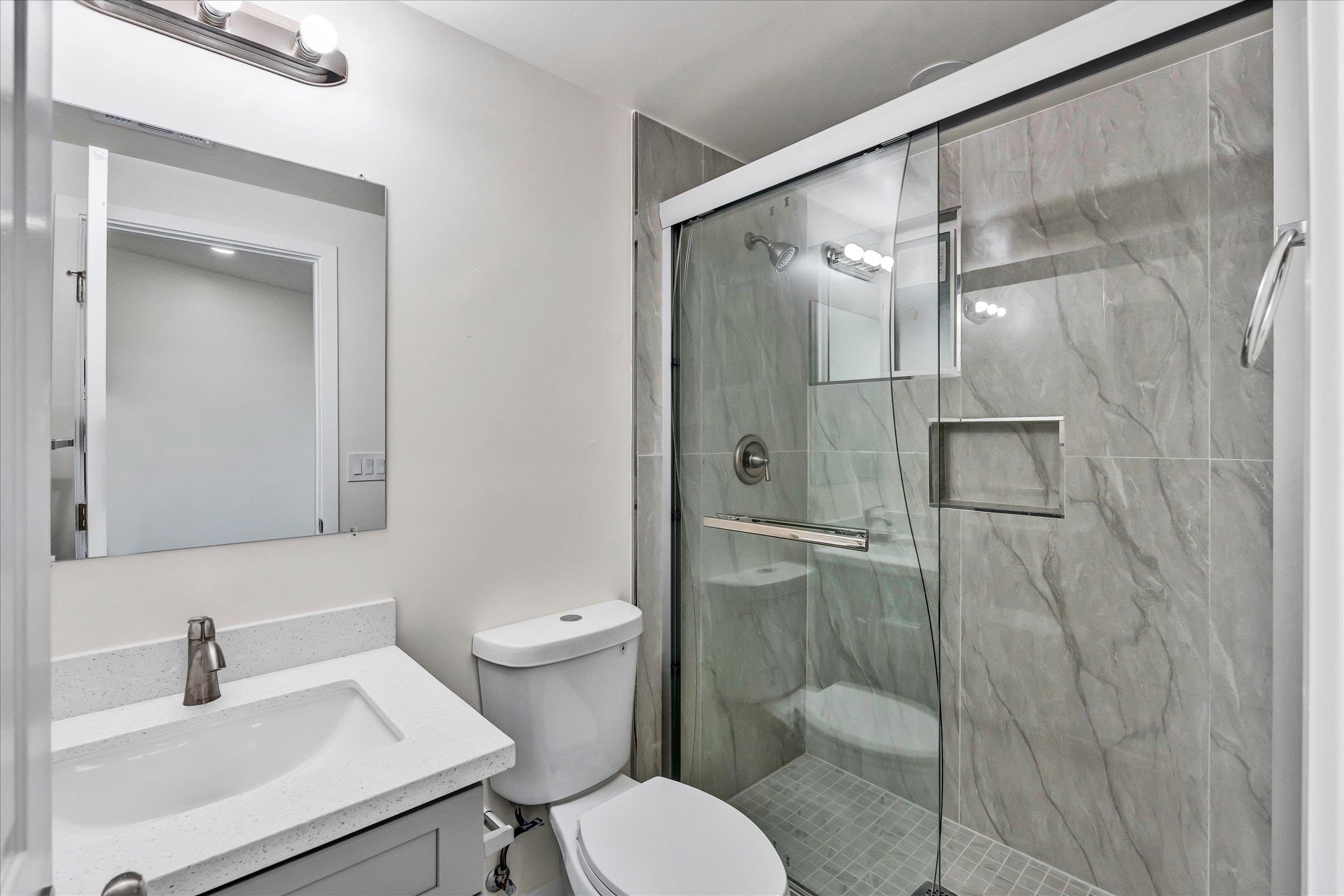 28315 Rochelle Avenue Hayward, CA 94544 - Photo 31 of 34