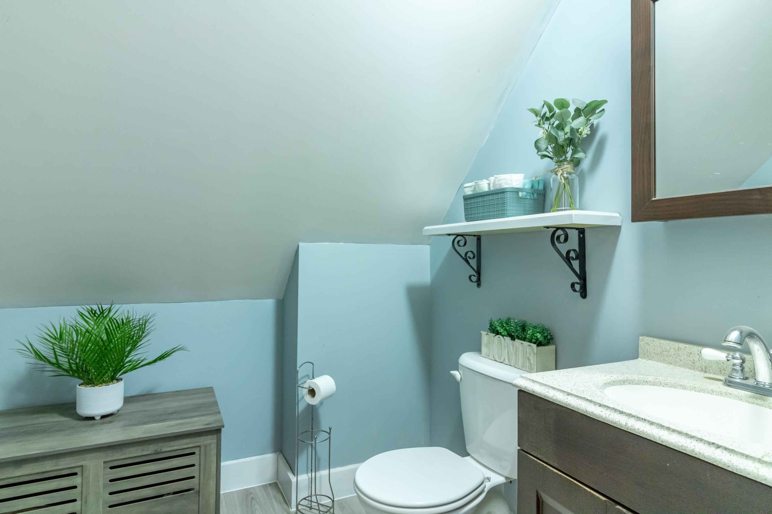 40 Spring Street Dover-Foxcroft, ME 04426 - Photo 38 of 50 40 Spring Street Interiors-29
