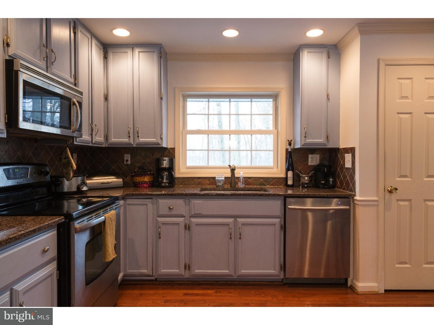 93 Summit Road Malvern, PA 19355 - Photo 4 of 19 Gallery Image 4