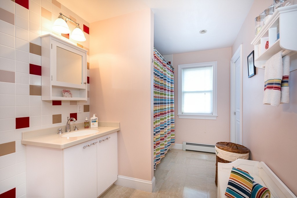 12 Christine Road Hull, MA 02045 - Photo 18 of 25 Gallery Image 18