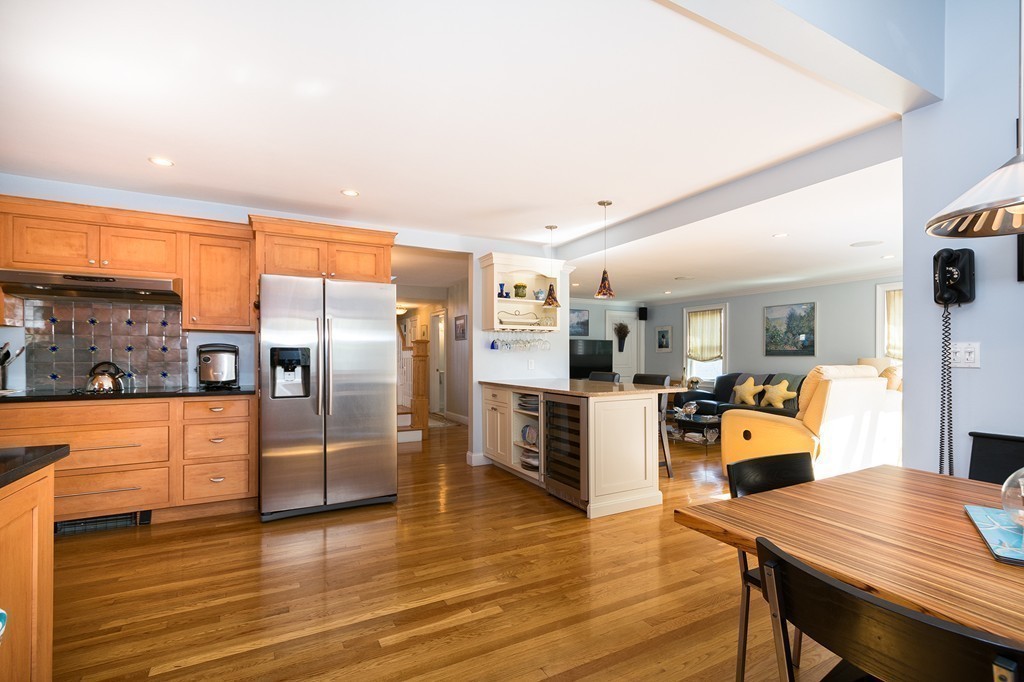 12 Christine Road Hull, MA 02045 - Photo 9 of 25 Gallery Image 9
