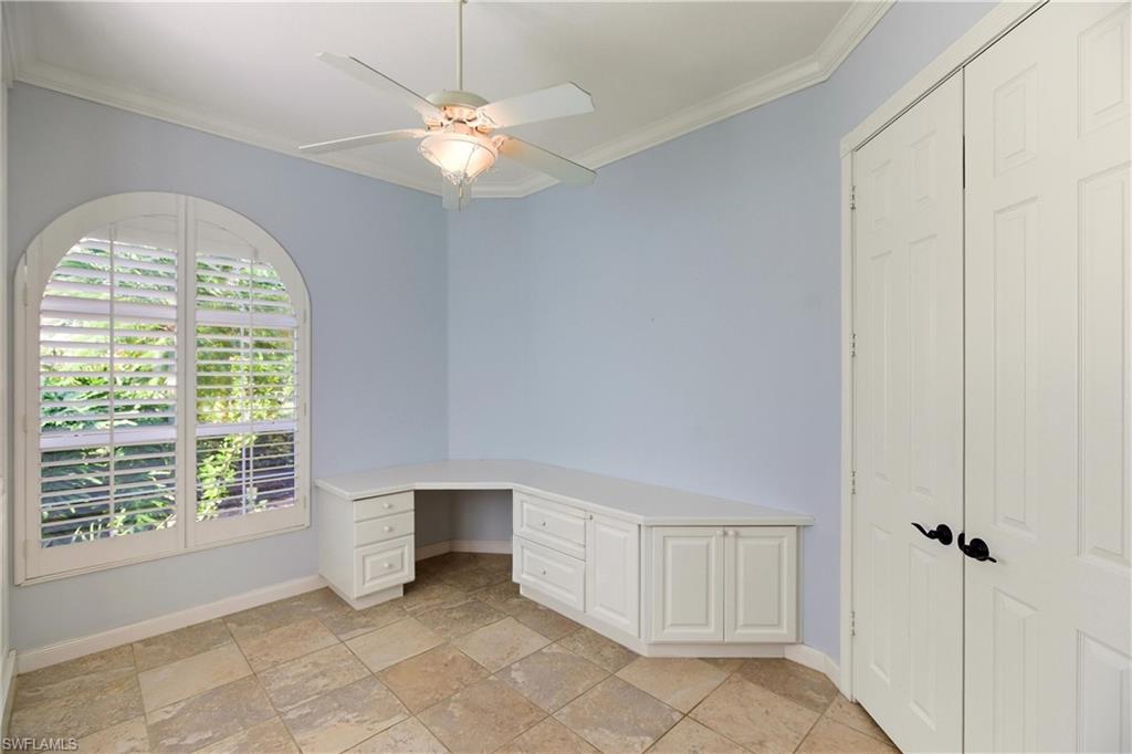 7704 Hernando Court Naples, FL 34114 - Photo 16 of 41