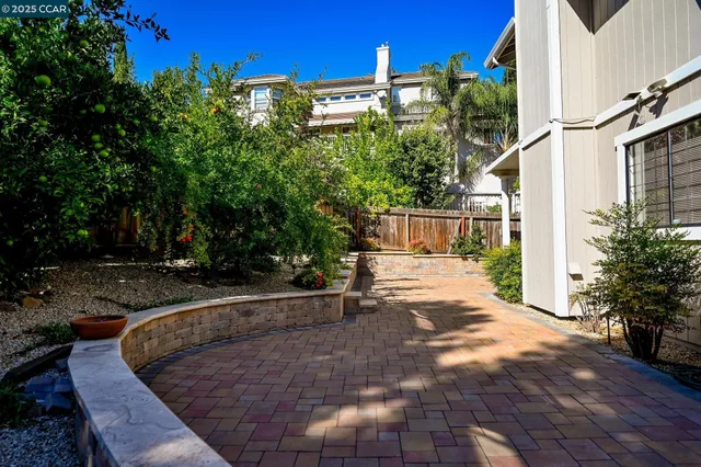 $1,330,000 | 1075 Irwin Court, Concord, CA 94518