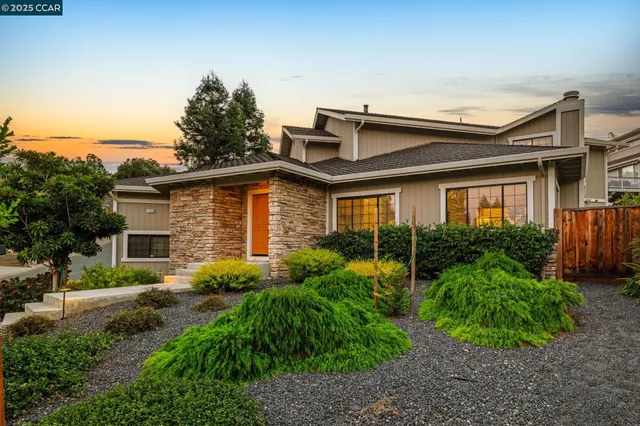 $1,330,000 | 1075 Irwin Court, Concord, CA 94518