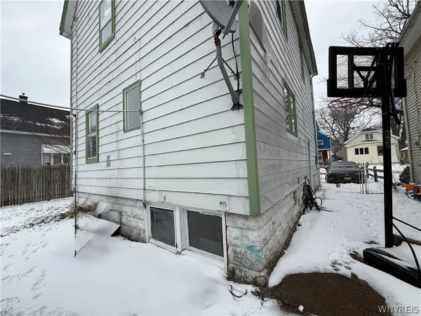 $159,900 | 38 Argus Street, Buffalo, NY 14207