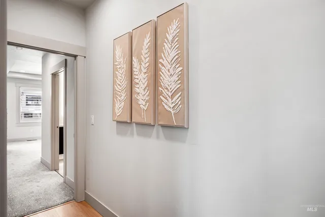 $949,900 | 3371 East Warm Springs Avenue, Boise, ID 83716