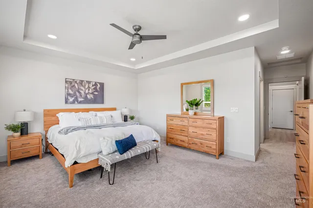 $949,900 | 3371 East Warm Springs Avenue, Boise, ID 83716