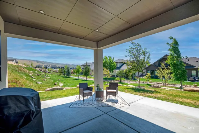 $949,900 | 3371 East Warm Springs Avenue, Boise, ID 83716