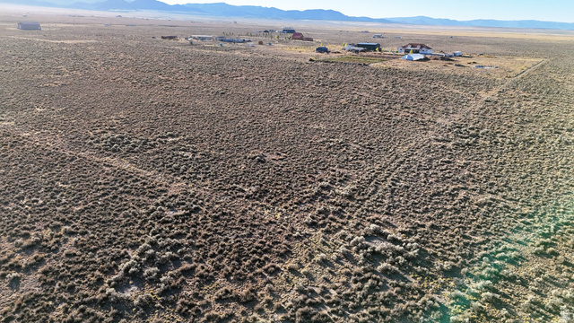 4855 Peakview Road Panguitch, UT 84759 - Photo 7 of 33 Drone / aerial view of mountains