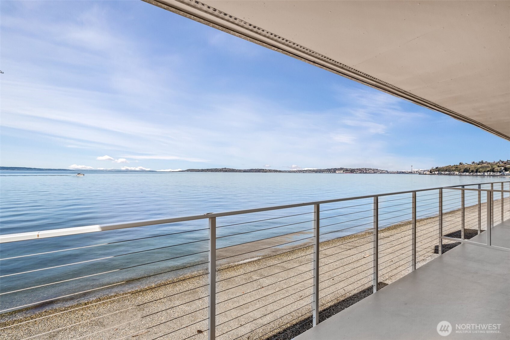 3015 Alki Avenue Southwest Seattle, WA 98116 - Photo 19 of 39