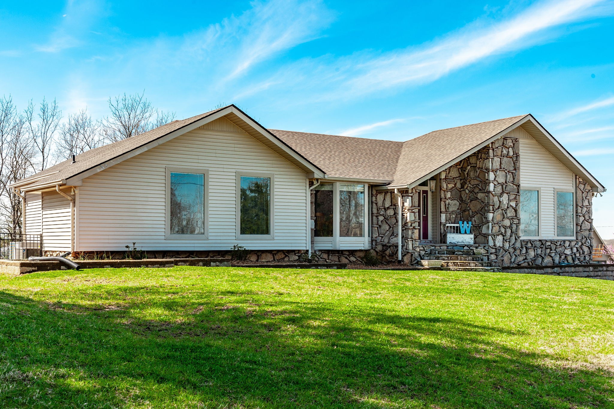 213 Peach Valley Road Gallatin, TN 37066 - Photo 4 of 74 Gallery Image 4