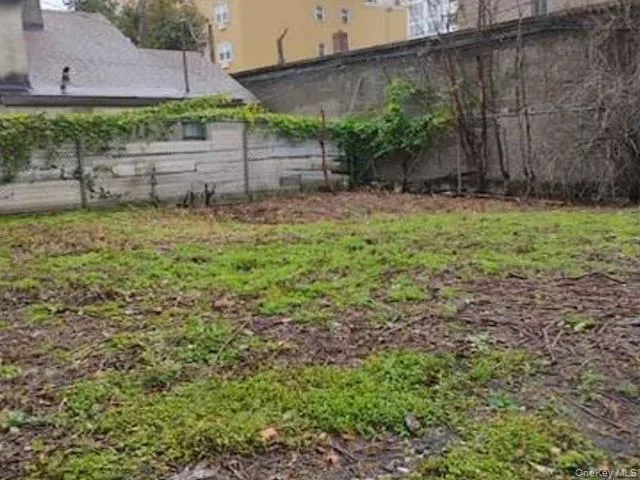 $166,600 | 27 Brighton 4th Walk | Brighton Beach