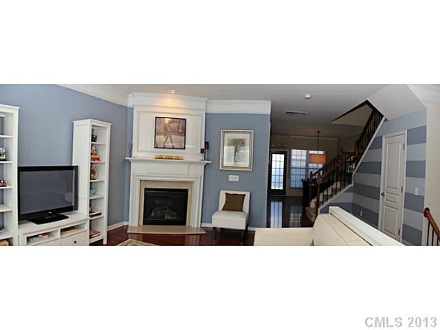 911 Lyndley Drive, Unit 911 Fort Mill, SC 29708 - Photo 3 of 14 Gallery Image 3