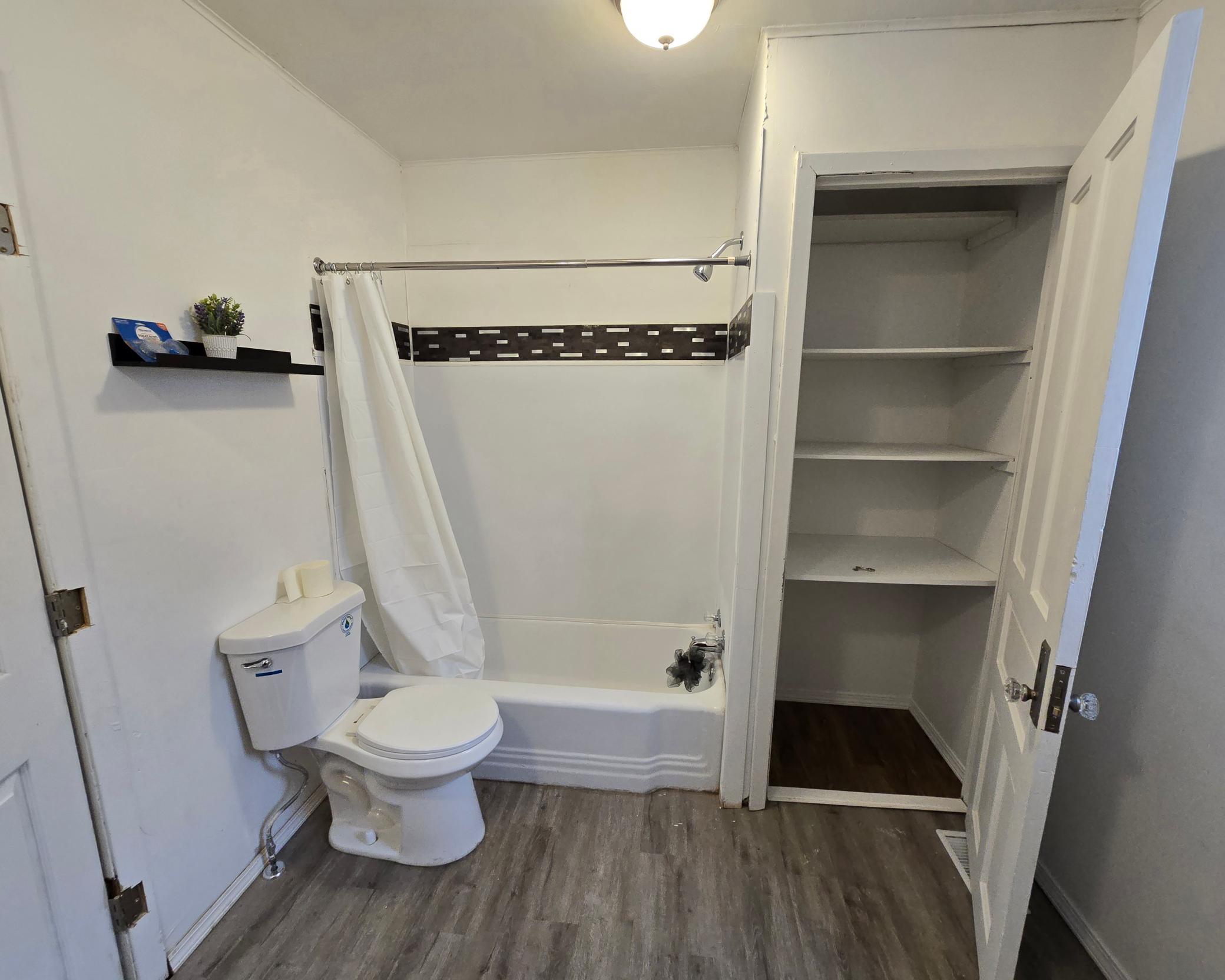 418 3rd Street Southwest Pipestone, MN 56164 - Photo 11 of 32