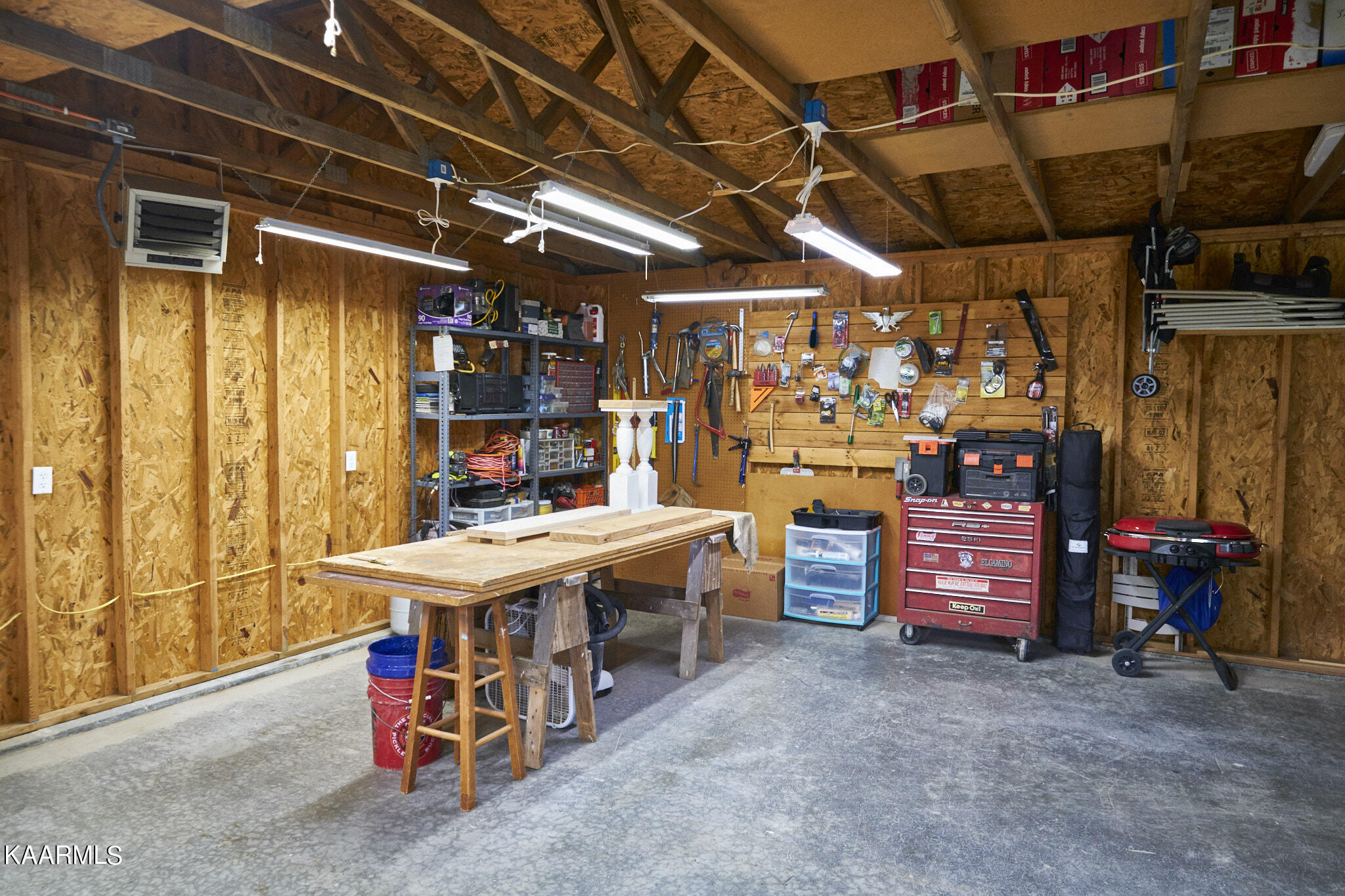 7119 Spurlin Road Knoxville, TN 37918 - Photo 28 of 36 Workshop in Garage