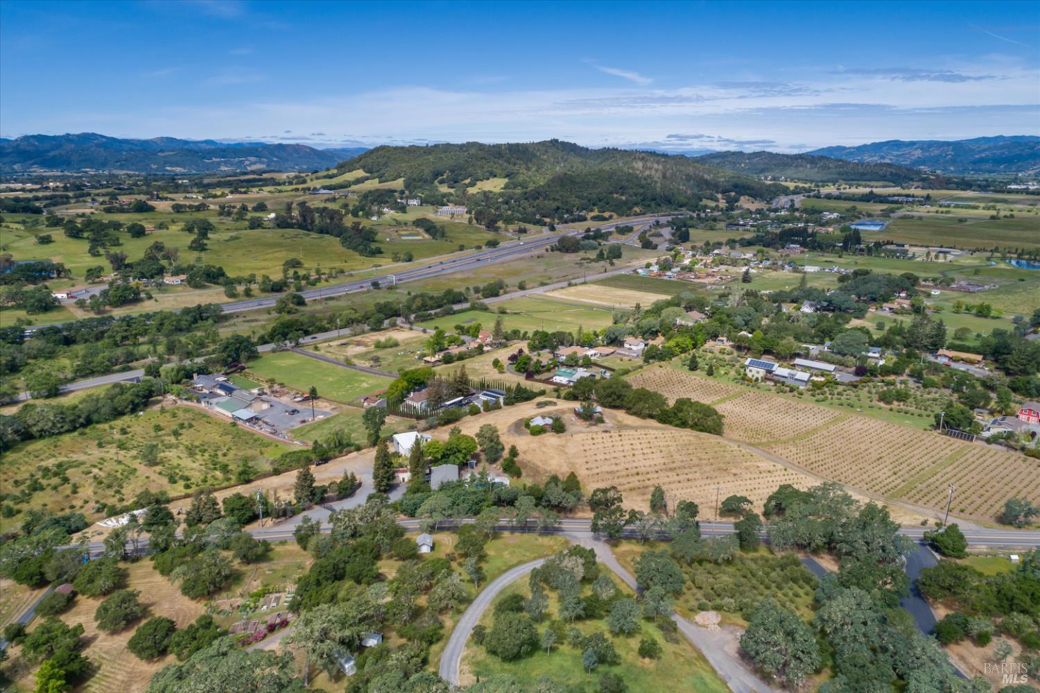 317 Alexander Valley Road Healdsburg, CA 95448 - Photo 36 of 51