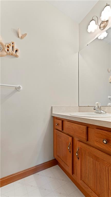 113 East Country Barn Road Houston, PA 15342 - Photo 11 of 23 Gallery Image 11