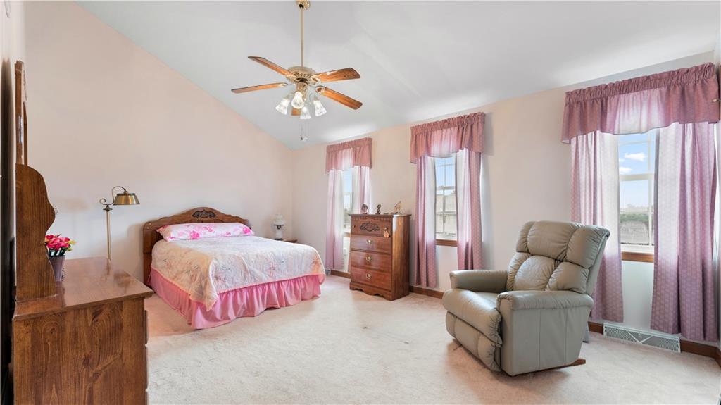 113 East Country Barn Road Houston, PA 15342 - Photo 12 of 23 Gallery Image 12