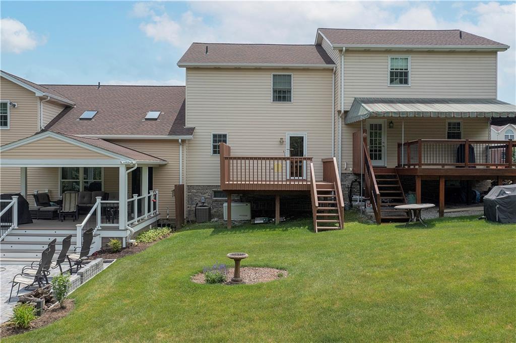 113 East Country Barn Road Houston, PA 15342 - Photo 19 of 23 Gallery Image 19