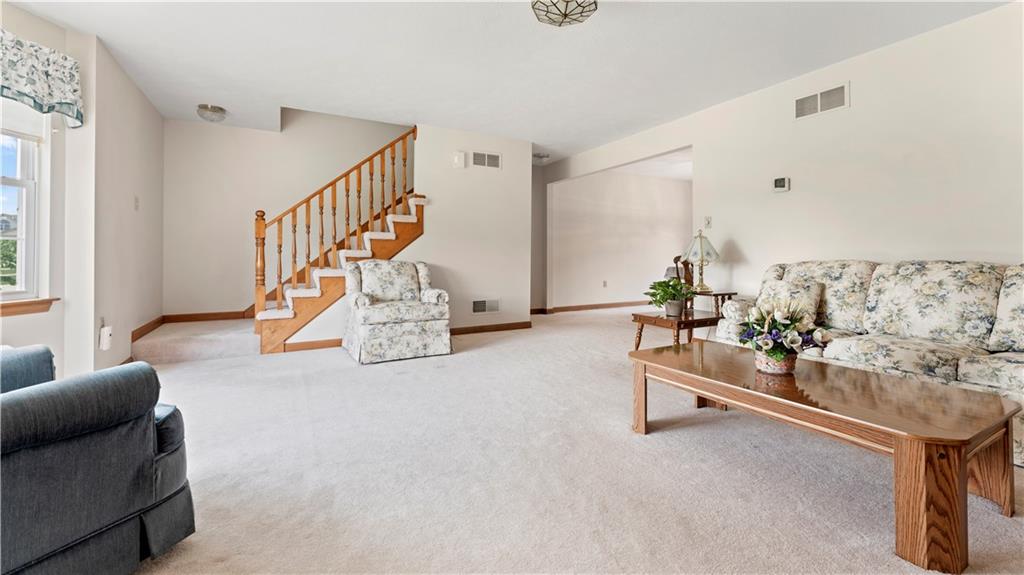 113 East Country Barn Road Houston, PA 15342 - Photo 10 of 23 Gallery Image 10