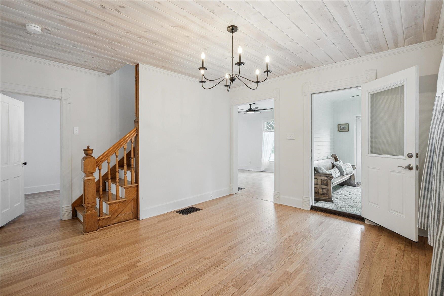 616 Elk Street Sabula, IA 52070 - Photo 6 of 16