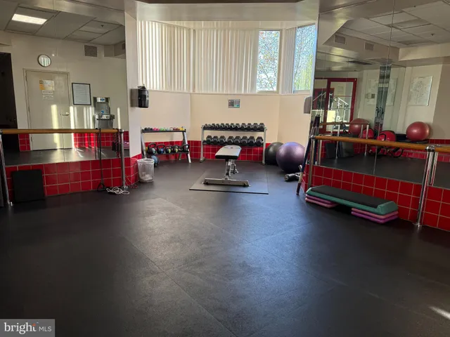 $799,000 | 2151 Jamieson Avenue, Unit 809, Alexandria, VA 22314