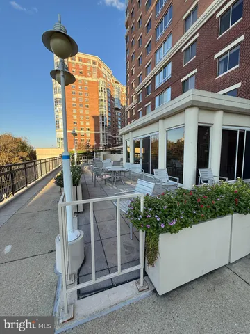 $799,000 | 2151 Jamieson Avenue, Unit 809, Alexandria, VA 22314