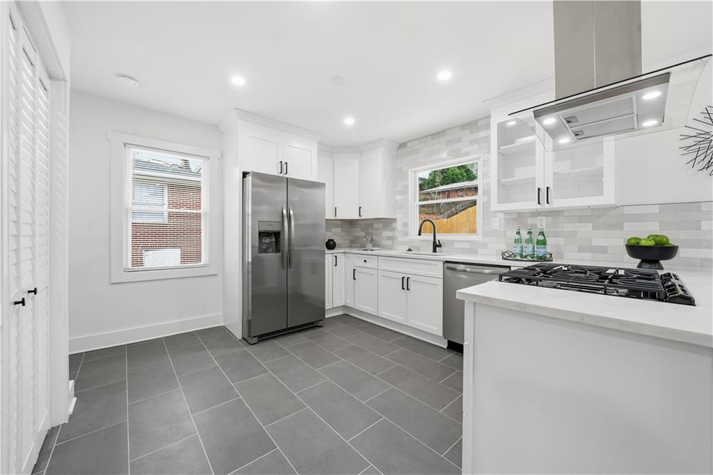 2631 Miriam Lane Decatur, GA 30032 - Photo 16 of 40