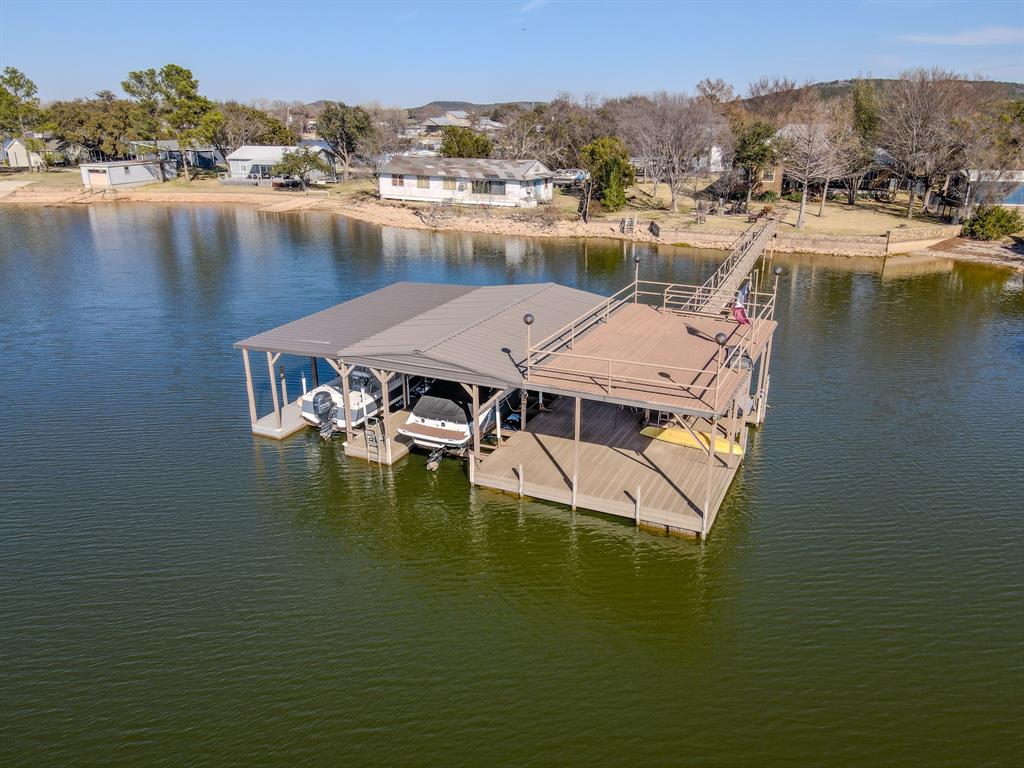 1631 Fuller Graford, TX 76449 - Photo 4 of 35