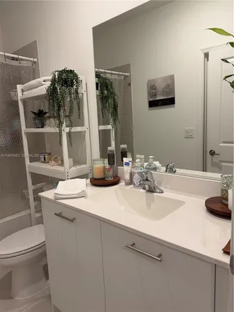 $3,700 | 2371 Northwest 122nd Terrace, Miami, FL 33167